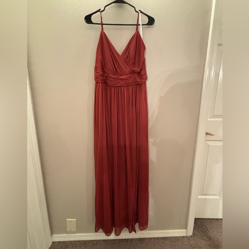 David’s Bridal Bridesmaid Dress- Size 12